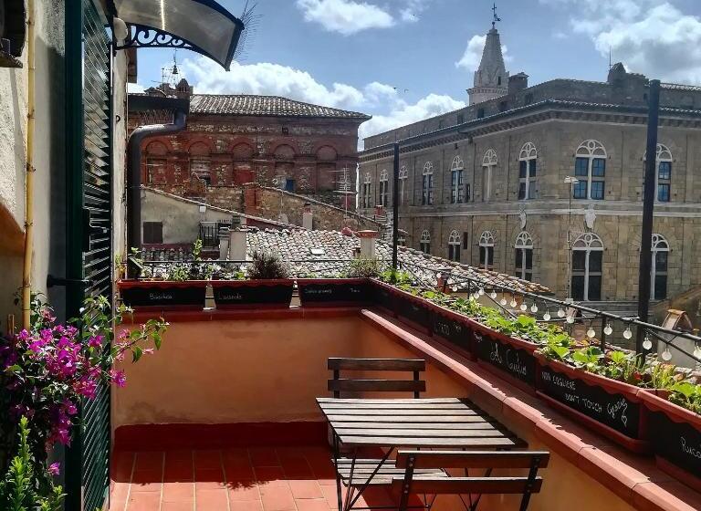 Standardzimmer mit Terrasse, Il Giglio B&b