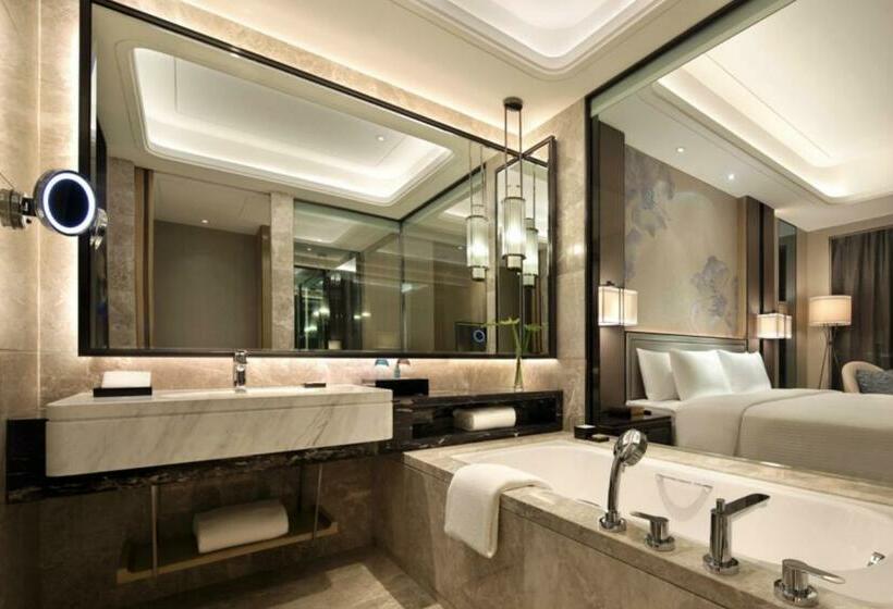 Номер Стандарт, Wanda Realm Liuzhou