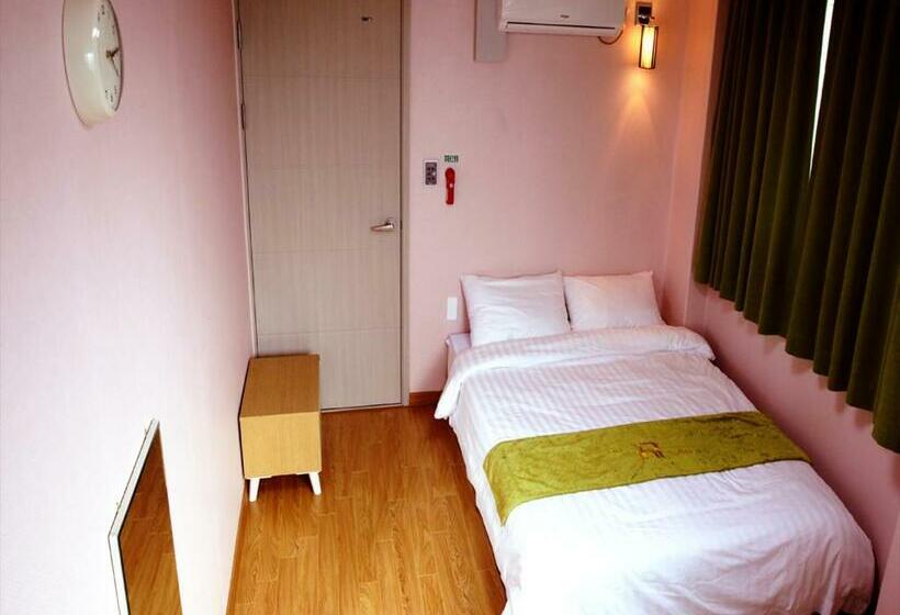 스탠다드 룸, Jeju R Hotel & Guesthouse