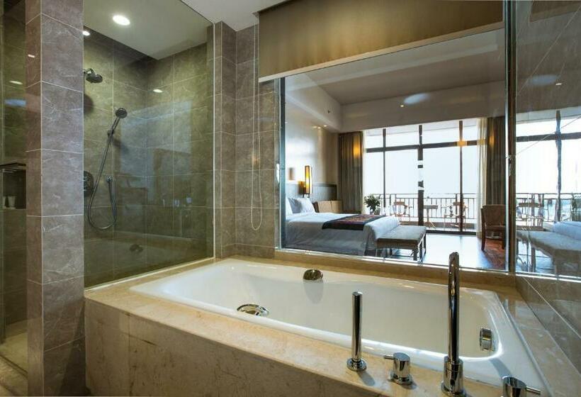 Номер Superior Вид на Город, Landmark Mekong Riverside