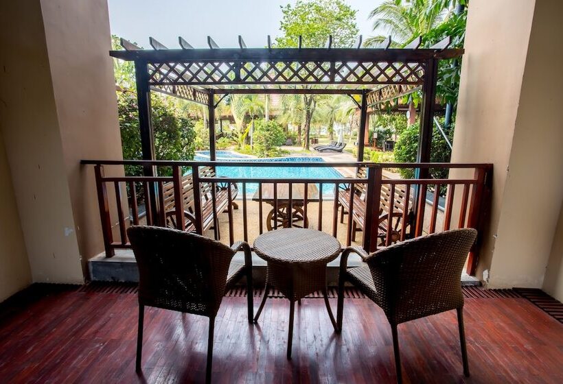 Номер Deluxe, Landmark Mekong Riverside