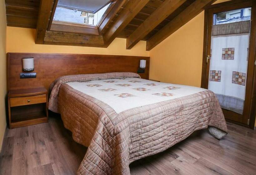 Апартаменты 1 Спальня, Roca