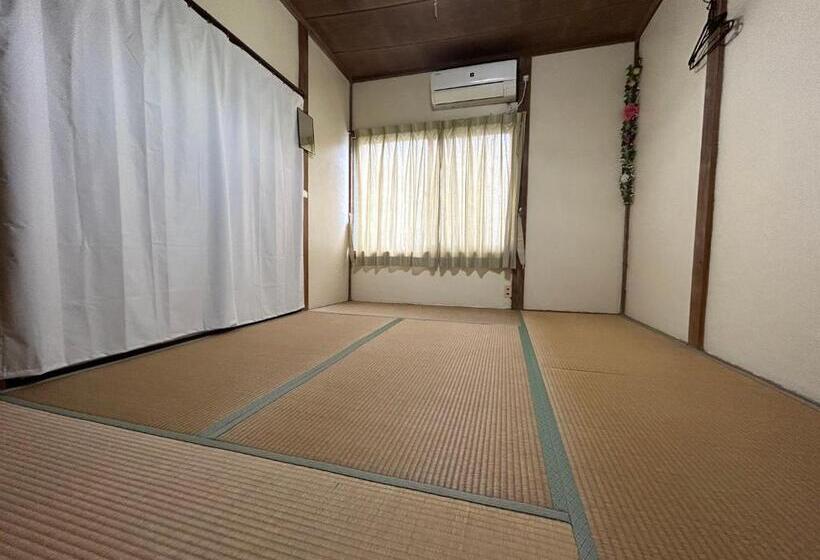 Трежместный Номер Economy, Tentsuku Guest House