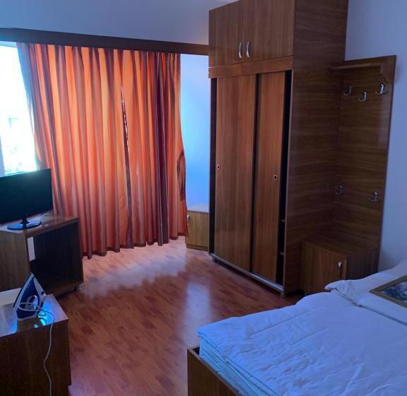 Апартаменты 1 Спальня, Modern / Imobiliare Garcea Titu