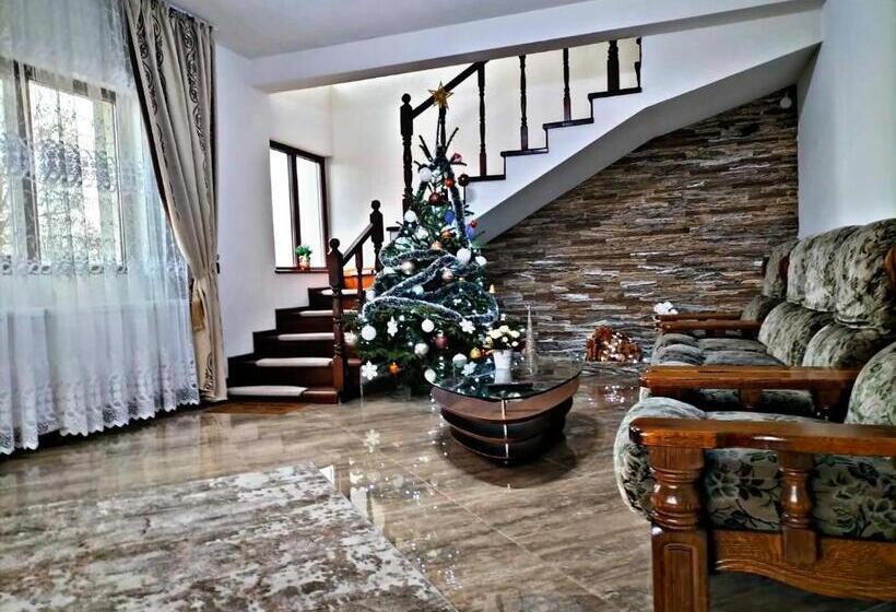 اتاق لوکس, Pensiunea Casa Nușa
