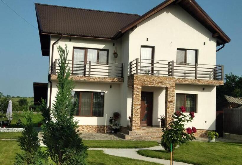 اتاق لوکس, Pensiunea Casa Nușa
