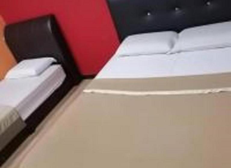 Трехместный Номер Комфорт, Emerald Inn