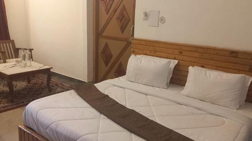 수피리어 룸, The Farmerian Resort