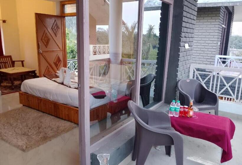 패밀리 스위트, The Farmerian Resort