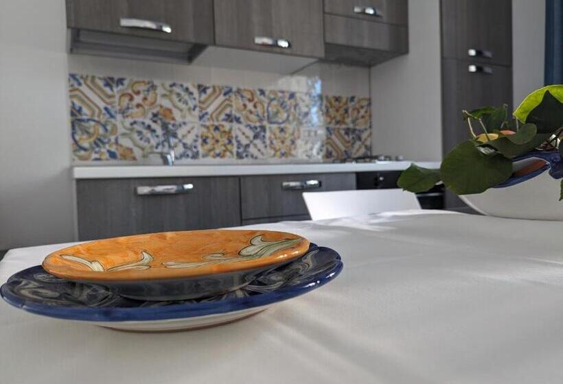 Quarto Deluxe com Sacada, Villa Carosino