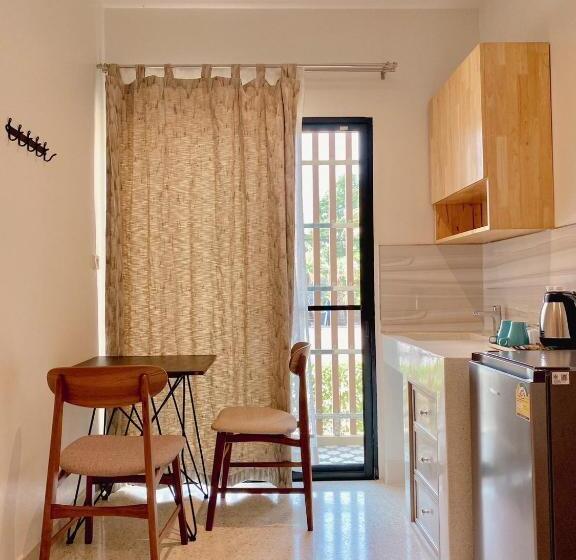 Студио Стандарт Кровать Кинг, Calamint Residence
