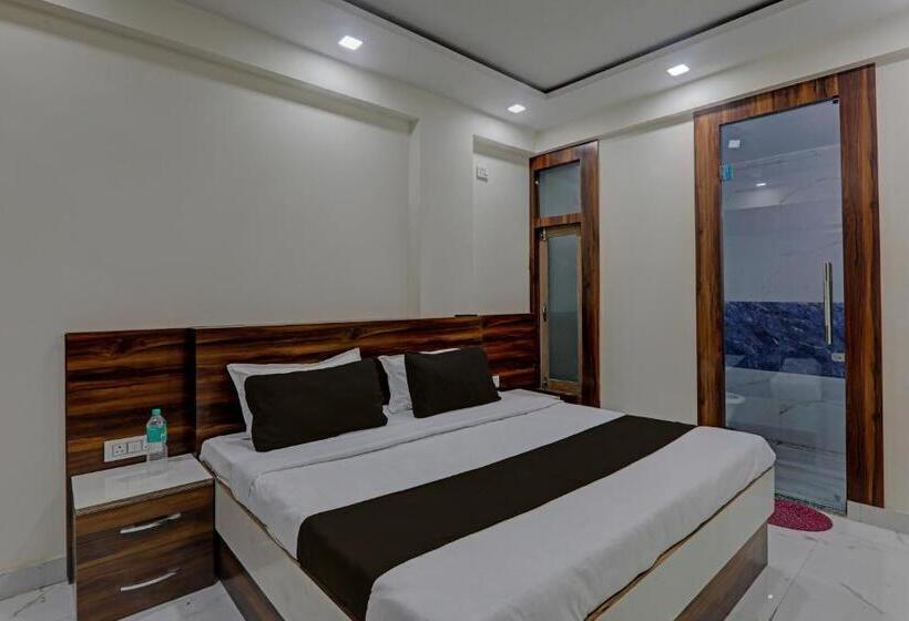 三人经典房间, Collection O Mitra Inn