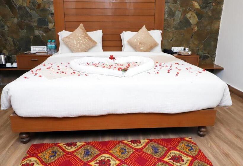 디럭스 룸 킹사이즈 침대, The Siyona Resort