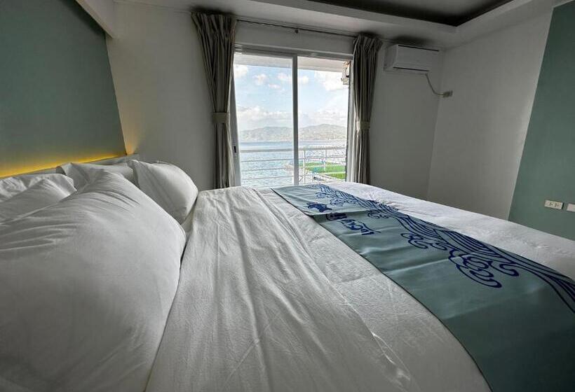 Номер Стандарт, Luckytito Anilao Resort