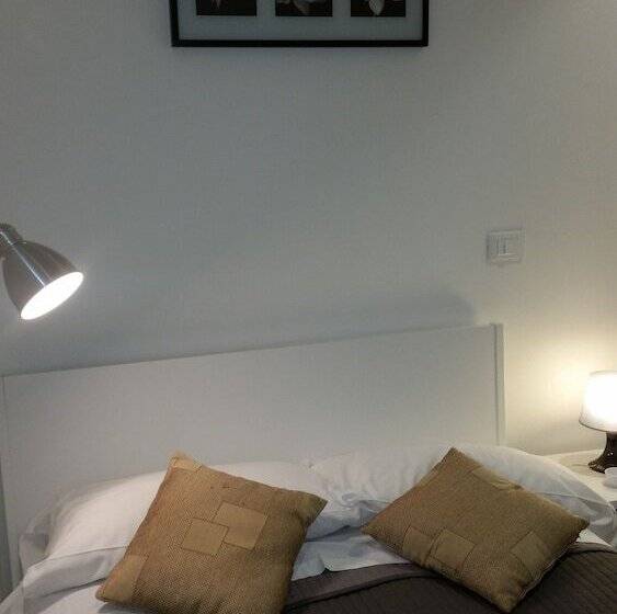 اتاق اکونومی, Palermo Rooms
