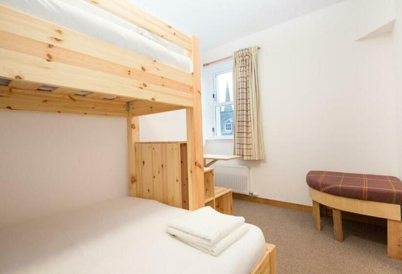 Cameră Triplă Standard cu Paturi Suprapuse, Black Isle Bar & Rooms