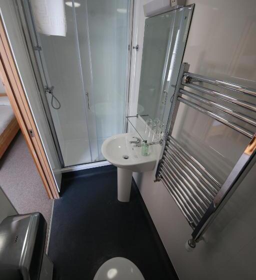 اتاق استاندارد, Black Isle Bar & Rooms