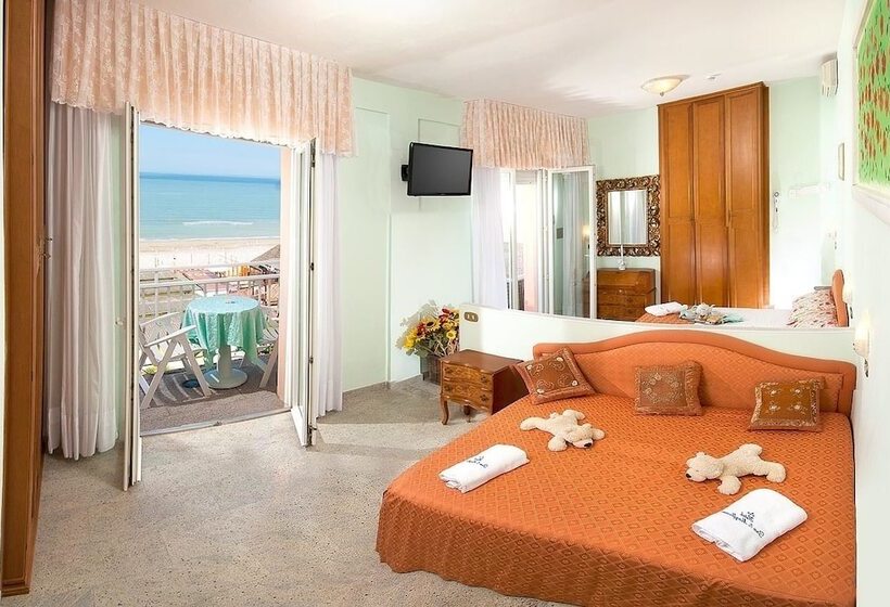 Quarto Familiar Vista Mar, Mayflower