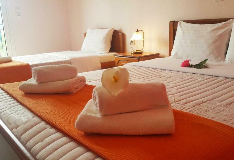 Номер Стандарт Трехместный, Paradosi Rooms
