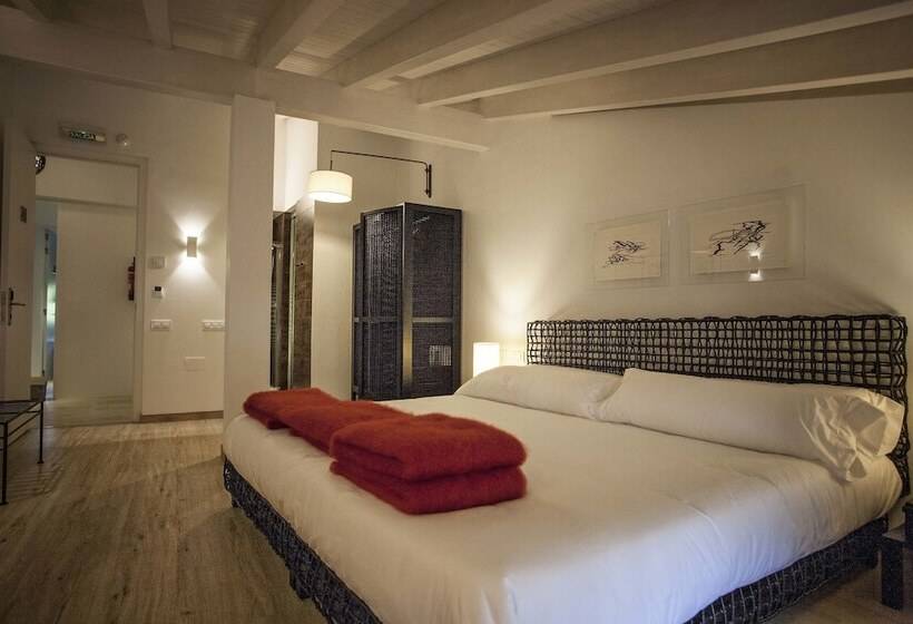 Habitación Estándar, Pura Vida