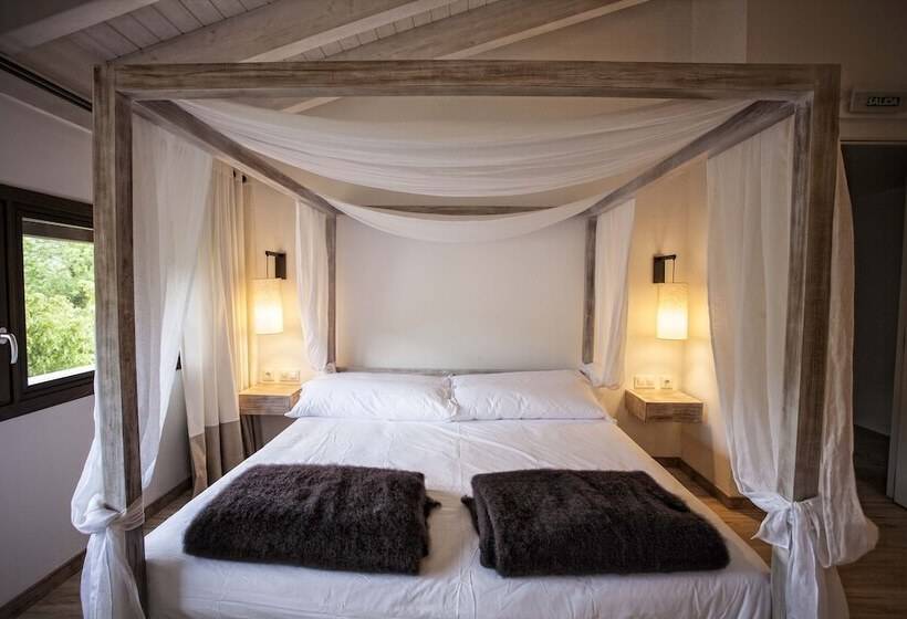 Junior Suite, Pura Vida