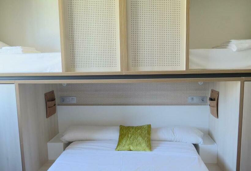 패밀리 룸 공용 욕실, Koisi Hostel