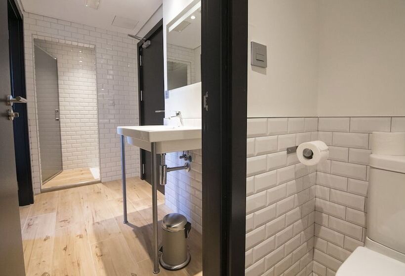 스탠다드 룸, Koisi Hostel