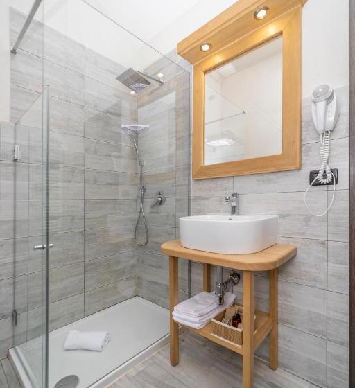 اتاق استاندارد, Hotiday Chalet Sestriere Vialattea