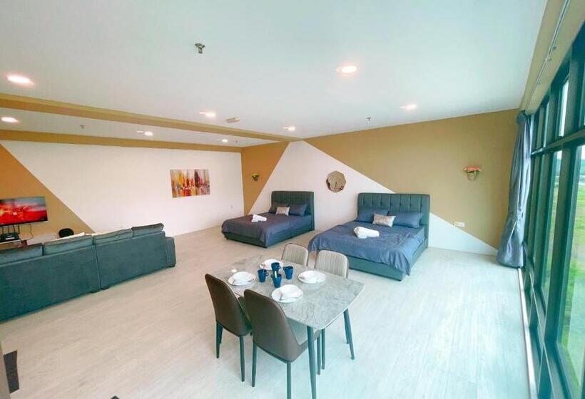 家庭套房, X Puteri Square