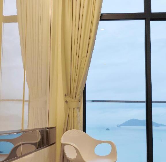 Люкс Вид на Море, Just Chillin Seaview