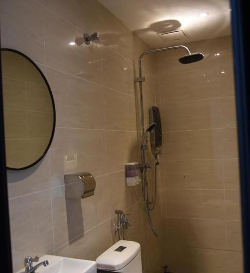 اتاق استاندارد با تخت بزرگ, Jenderam Hill Villa