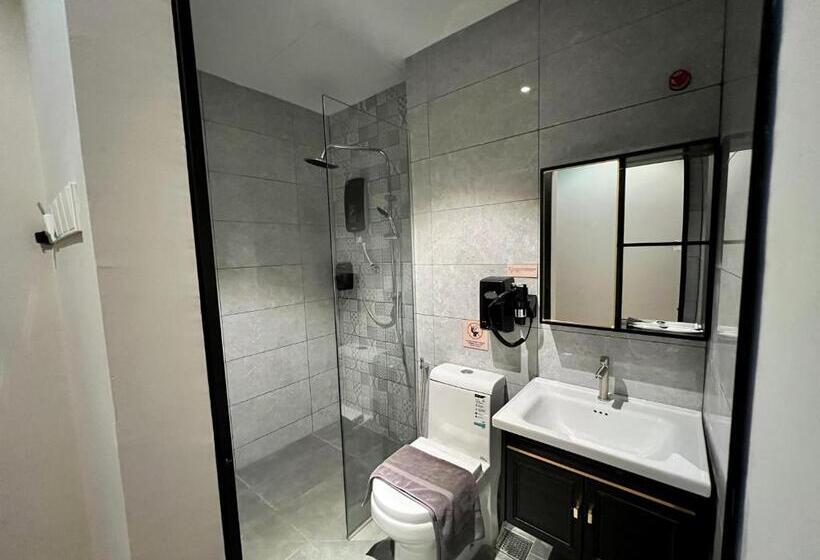 3 Bedroom Suite, Brynton At Centrum