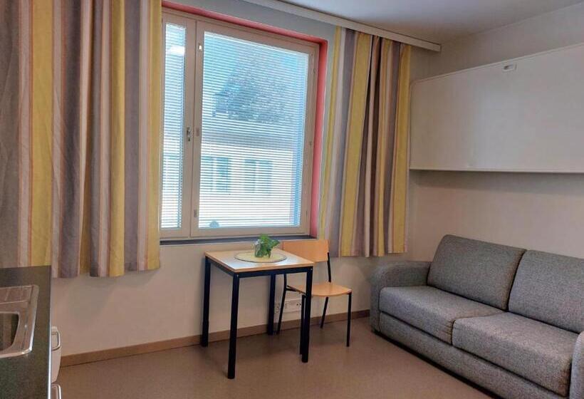 اتاق استاندارد سه نفره, Hostel Teopolis