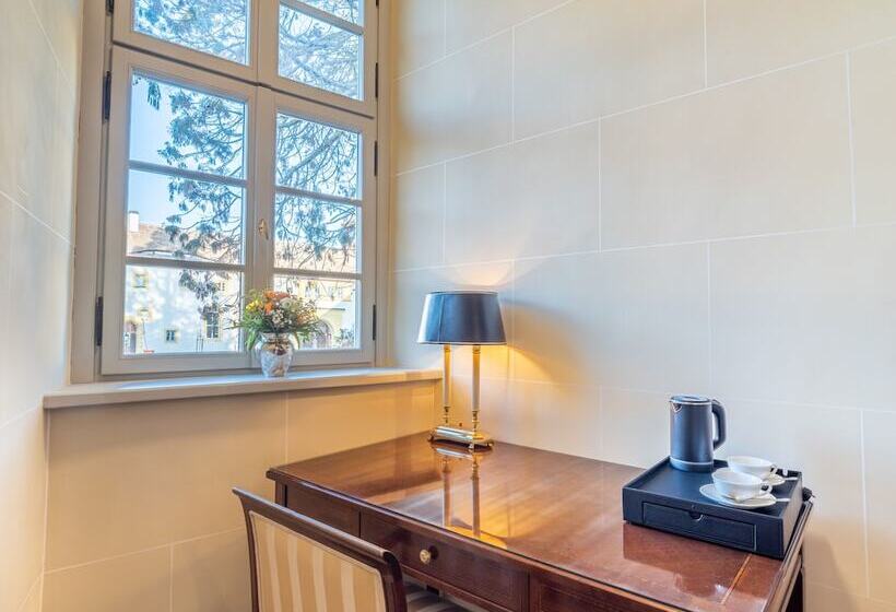 Номер Deluxe, Schloss Frankenberg