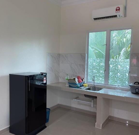 اتاق خانوادگی, Akram Homestay