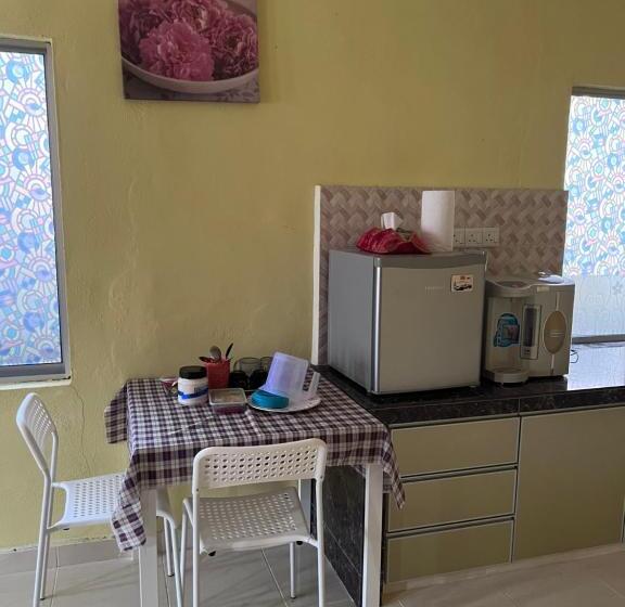 Дом 1 Спальня, Smz Café & Homestay   Self Check In