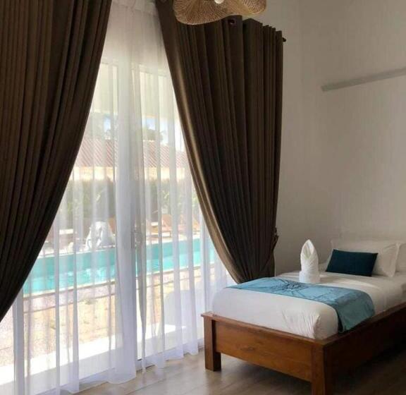 Номер Стандарт Вид на Бассейн, Villa Bari Loft