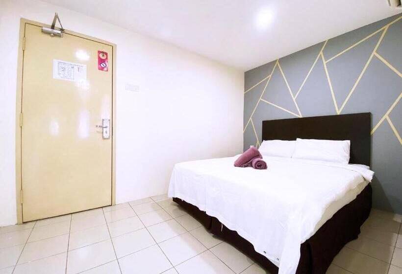 Номер Deluxe, Your Hotel Klang By D Concept