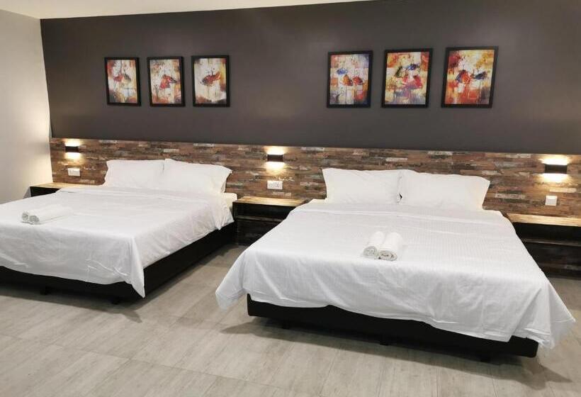 Номер Deluxe Кровать Кинг, L