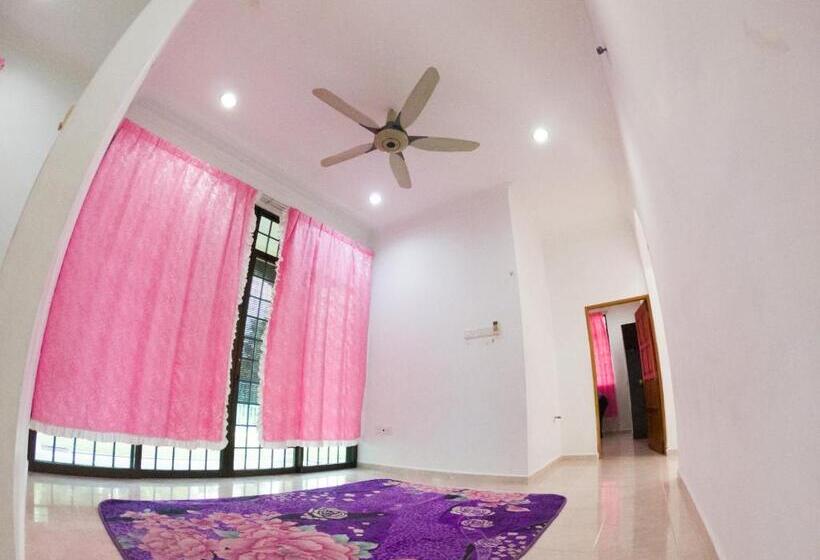 Апартаменты 1 Спальня Вид на Сад, Desa Tunjung Homestay