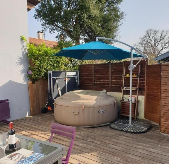 豪华房间, Maisonnette Guest House
