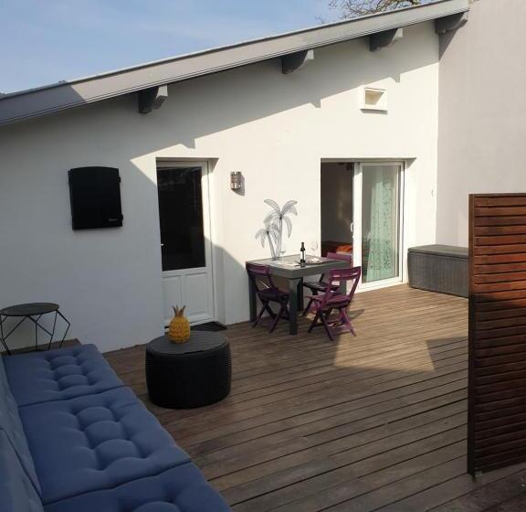 豪华房间, Maisonnette Guest House