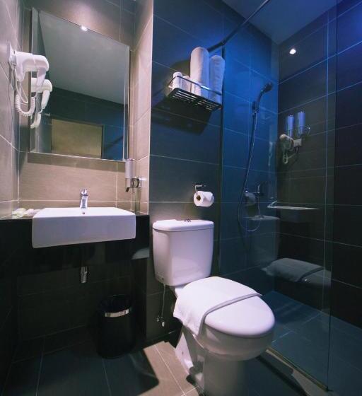 اتاق لوکس, Rooms