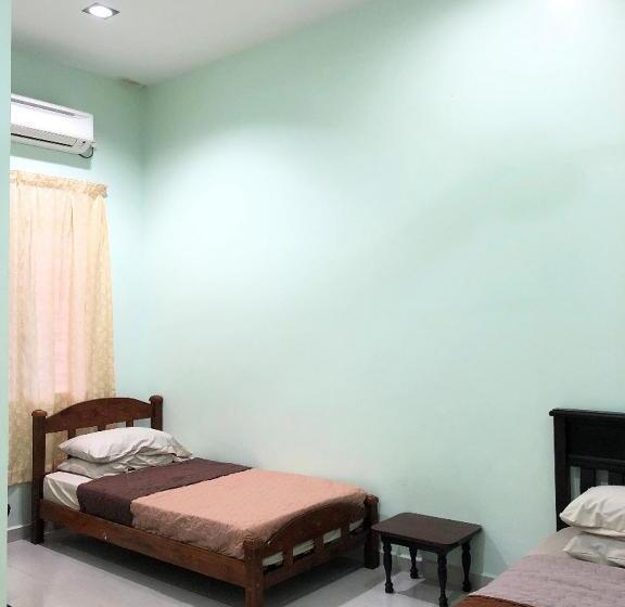 Casa 3 Quartos, Family Homestay