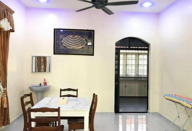 Casa 3 Quartos, Family Homestay