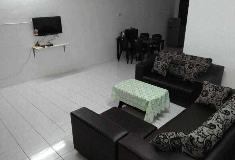 Дом 4 Спальни, J&p Homestays House 1