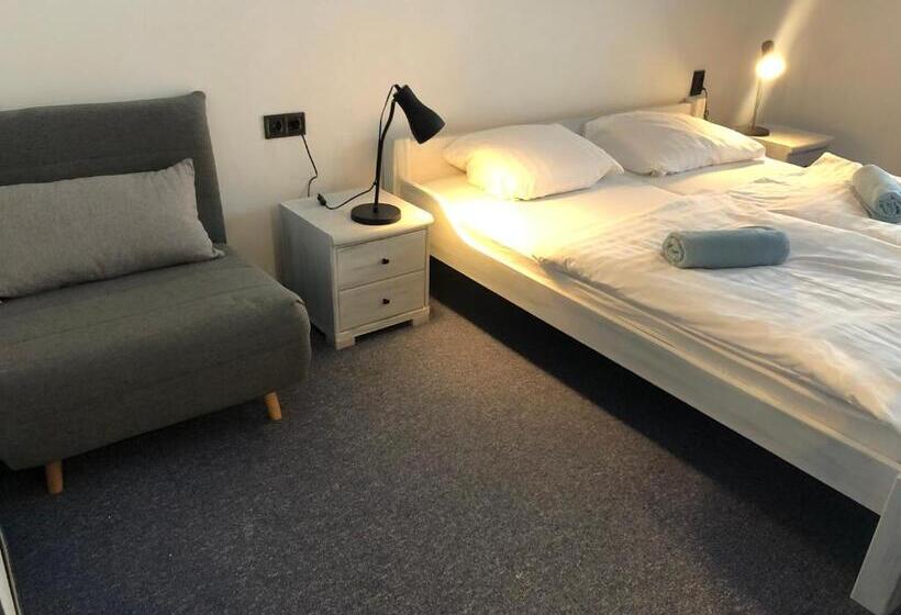 Трехместный Номер Стандарт Совместная Ванная, Alpenhotel Steirerhof