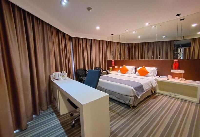 Номер Deluxe Кровать Кинг, Capital Kota Kinabalu