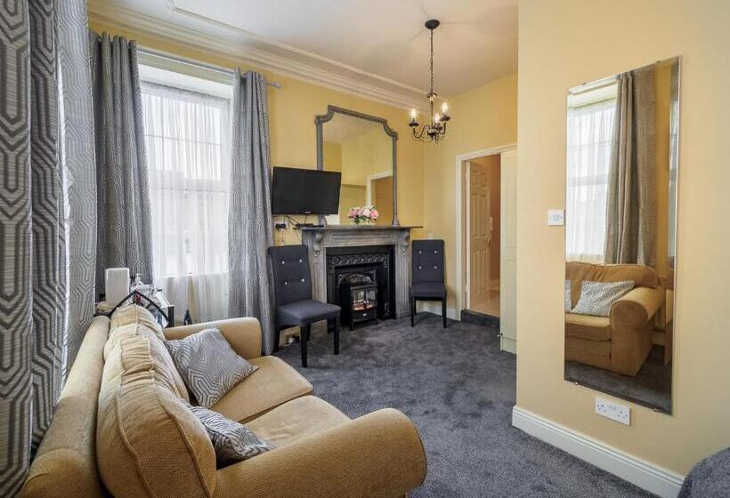 Номер Стандарт, Mccarthy S B&b
