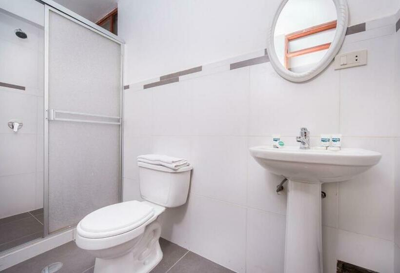 Quarto Quádruplo Estandar, Ayenda Posada Inn